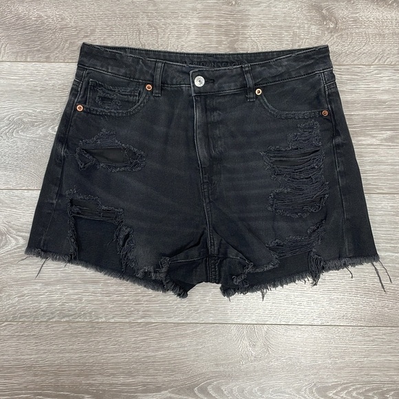 American Eagle Mom Short Black Wash Denim Jean Shorts High Rise Distressed 10 - Picture 7 of 16